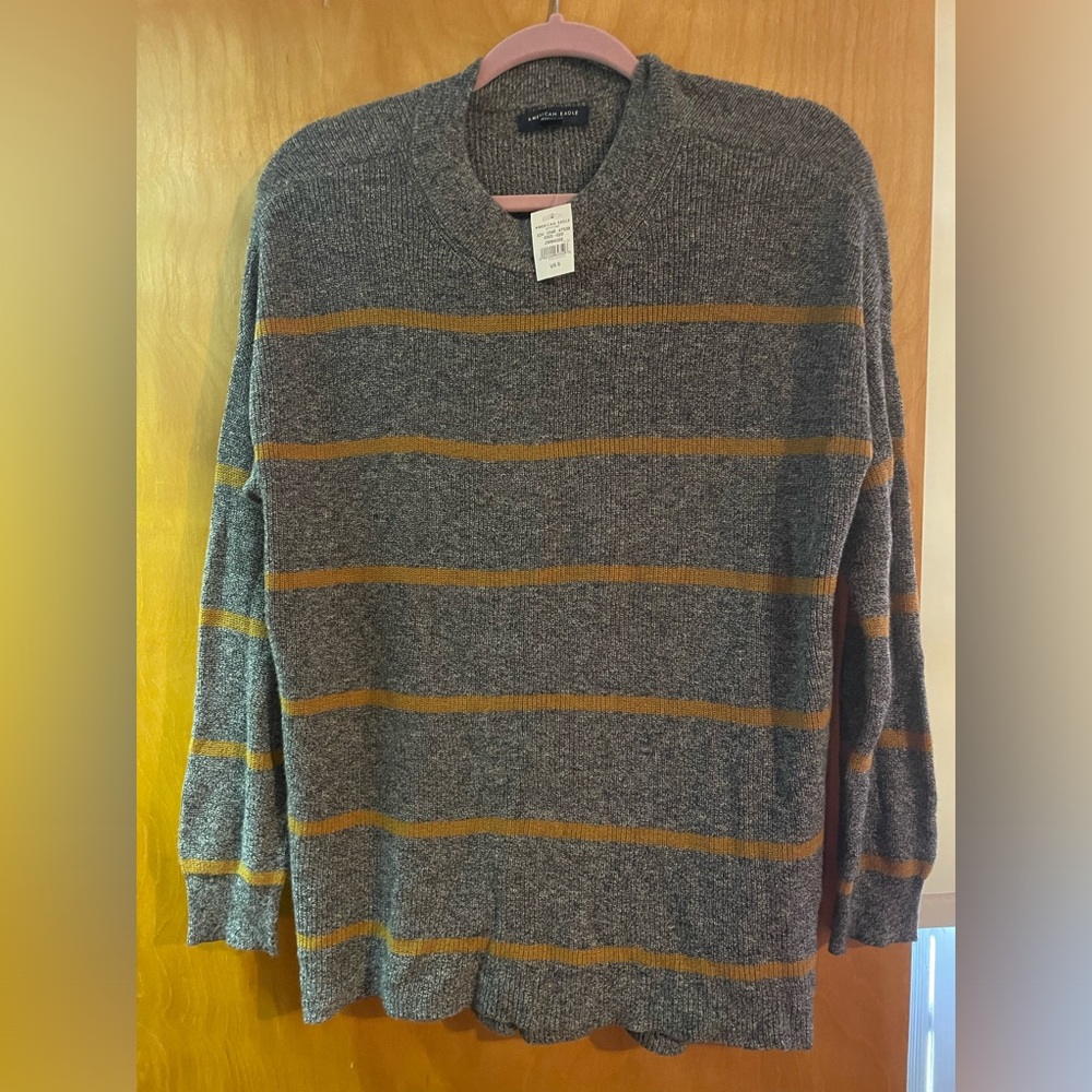 Gray/yellow striped American Eagle Jegging For Sweater size Small